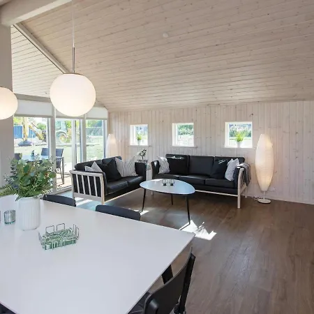 Σπίτι διακοπών Holiday Home Vaeggerlose Clxxv Bøtø By